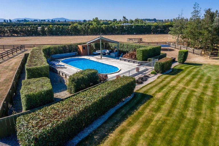 Photo of property in 1073 South Eyre Road, Swannanoa, Rangiora, 7476