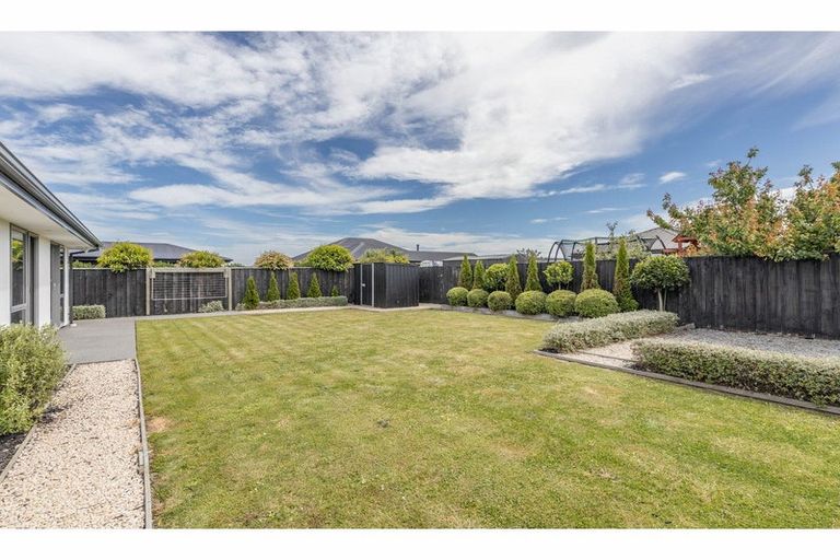 Photo of property in 18 Macphail Avenue, Rangiora, 7400