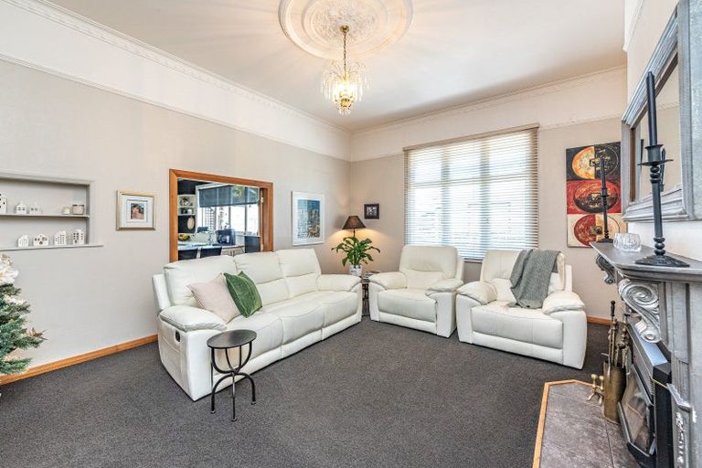 Photo of property in 8 Saint Leonard Street, Saint Johns Hill, Whanganui, 4501