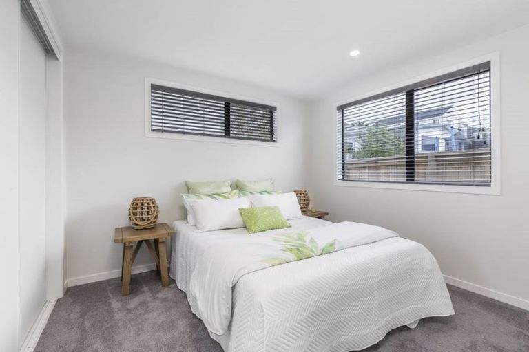 Photo of property in 15 Trevally Place, Snells Beach, 0920