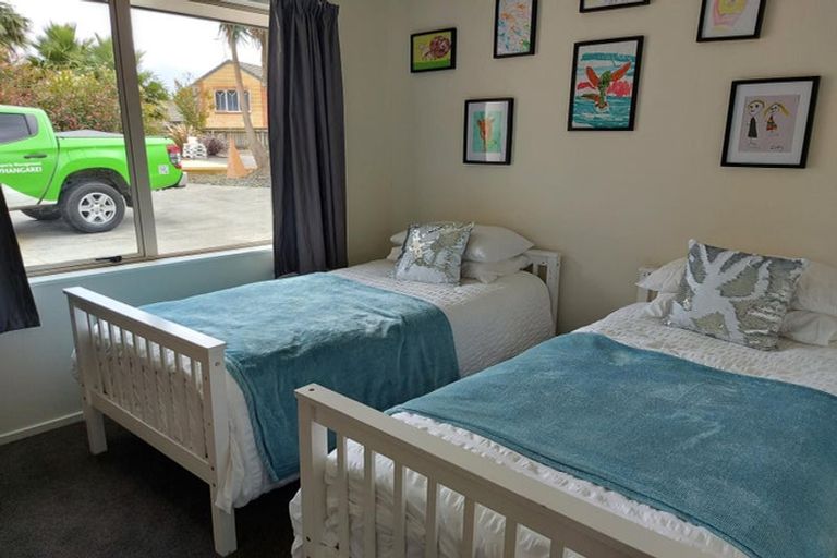 Photo of property in 12 Lochiel Place, Te Kamo, Whangarei, 0112