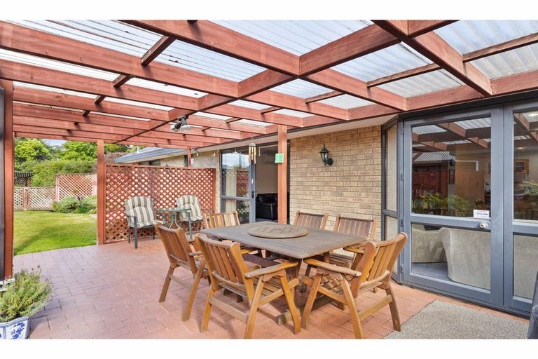 Photo of property in 58 Mauger Drive, Heathcote Valley, Christchurch, 8022