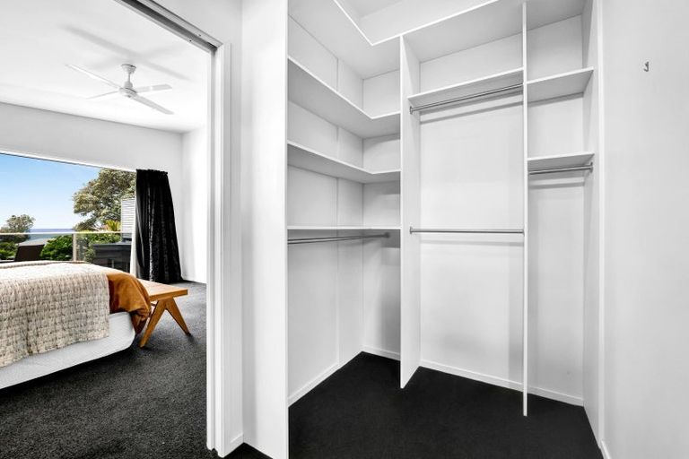 Photo of property in 14 Shearer Drive, Oakura, 4314