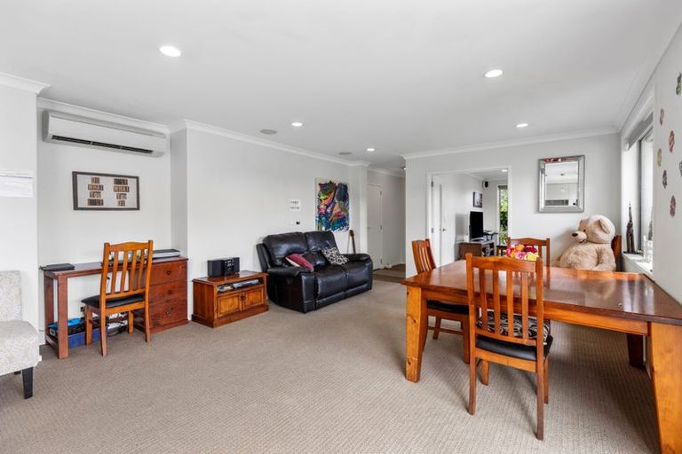 Photo of property in 35 Teal Place, Pyes Pa, Tauranga, 3112