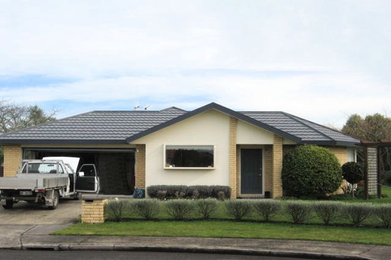 Photo of property in 10 Kimiora Close, Fairview Downs, Hamilton, 3214