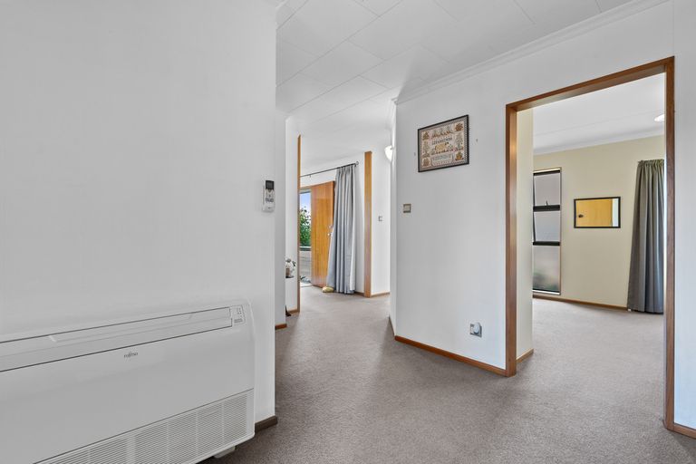 Photo of property in 4 Mcdonald Way, Lansdowne, Masterton, 5810