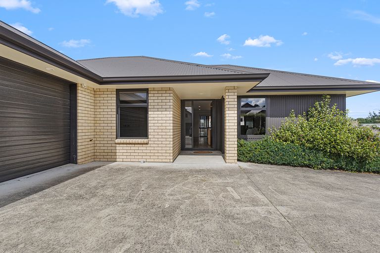 Photo of property in 48 Alpers Ridge, Leamington, Cambridge, 3432