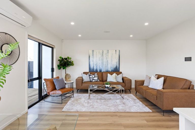 Photo of property in 32 Pulham Crescent, Queenwood, Hamilton, 3210