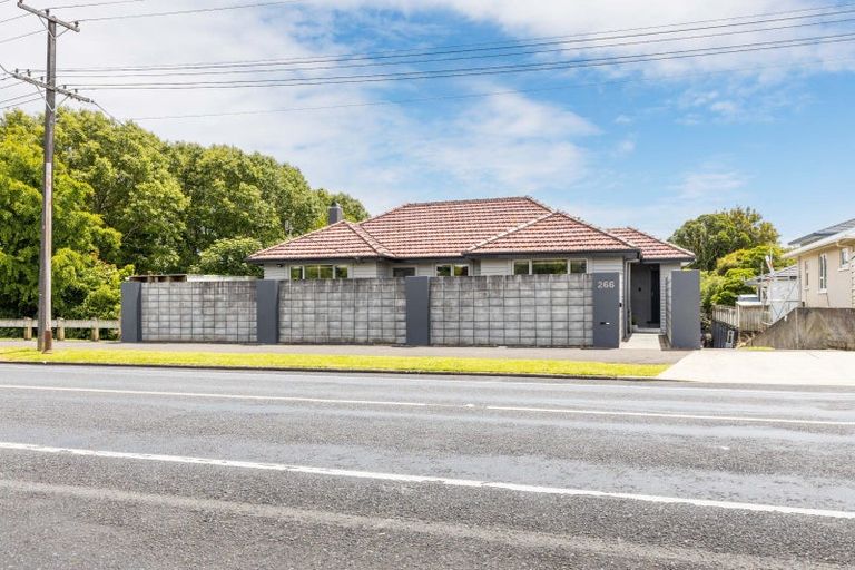 Photo of property in 266 Coronation Avenue, Welbourn, New Plymouth, 4310