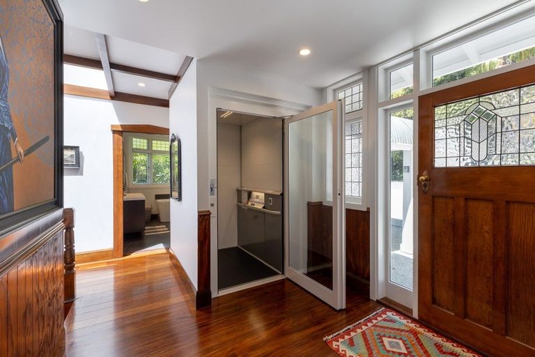 Photo of property in 23 Brougham Street, Nelson South, Nelson, 7010