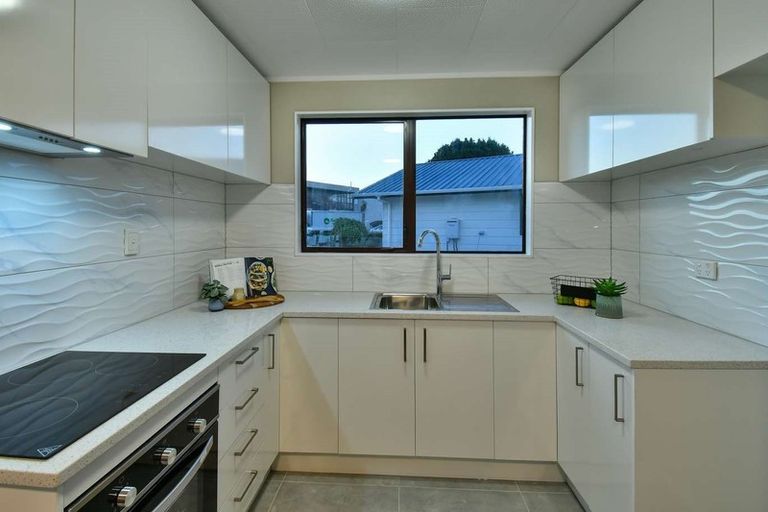 Photo of property in 31b Takanini Road, Takanini, 2112