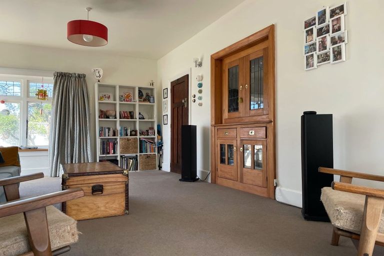 Photo of property in 56 Marine Parade, North New Brighton, Christchurch, 8083