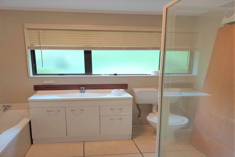 Photo of property in 51a Singers Road, Korokoro, Lower Hutt, 5012