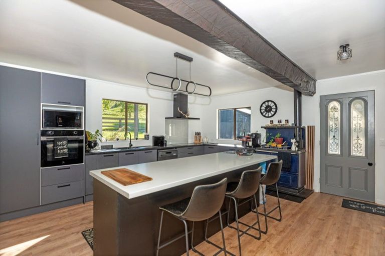 Photo of property in 1131 Whakarau Road, Otoko, Te Karaka, 4092