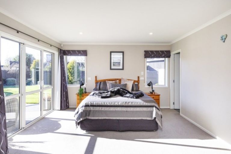 Photo of property in 10 Doncaster Court, Awapuni, Palmerston North, 4412
