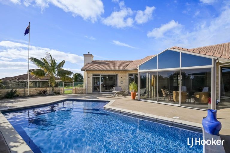 Photo of property in 119 Koutunui Road, Athenree, Katikati, 3177