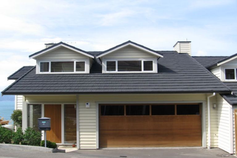 Photo of property in 5 Curnow Way, Kaiwharawhara, Wellington, 6035