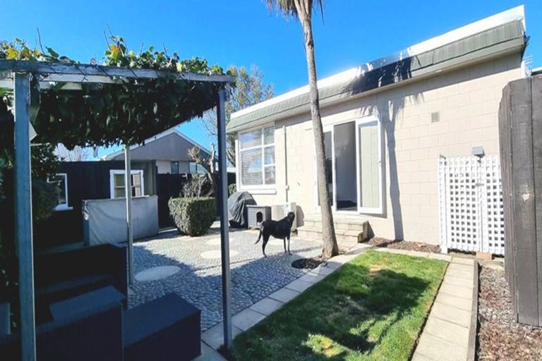 Photo of property in 5/57 Dover Street, St Albans, Christchurch, 8014