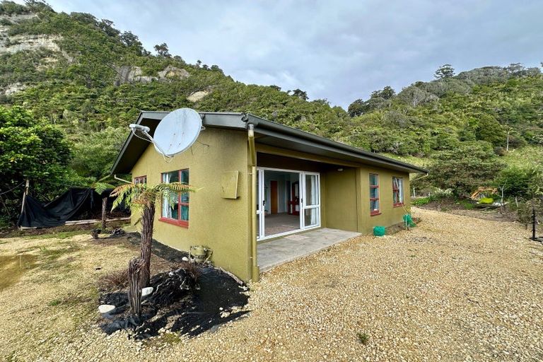 Photo of property in 6 Horncastle Crescent, Little Wanganui, Karamea, 7893