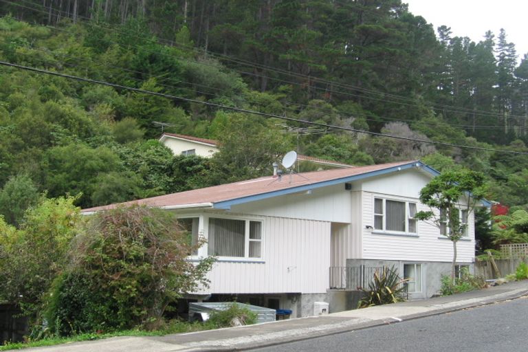 Photo of property in 67 Elmslie Road, Pinehaven, Upper Hutt, 5019