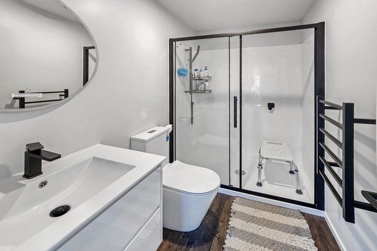 Photo of property in 42a Moeraki Road, Maoribank, Upper Hutt, 5018