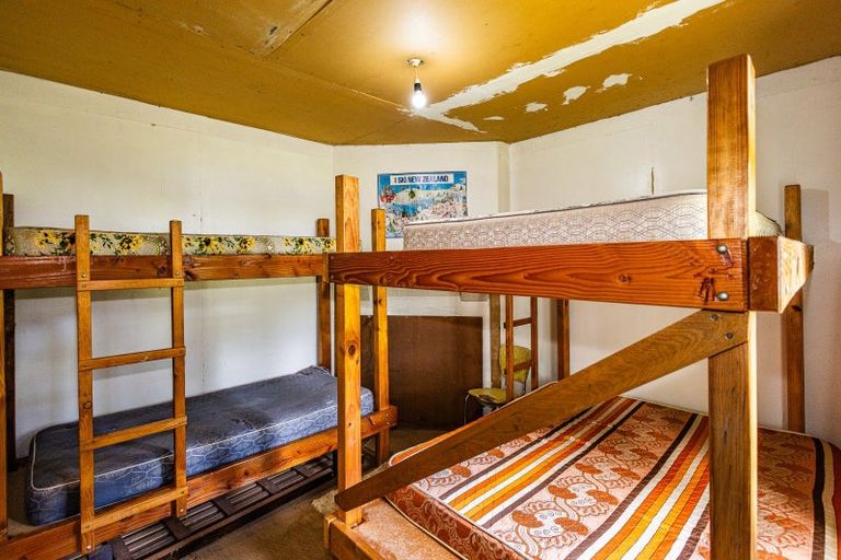 Photo of property in 15 Pitt Street, Raetihi, 4632