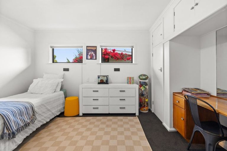 Photo of property in 35 Flanders Avenue, Onekawa, Napier, 4110