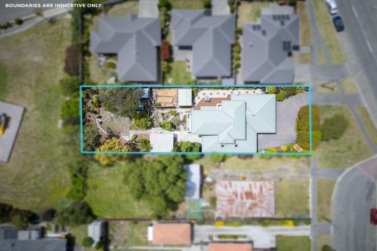 Photo of property in 71 Burwood Road, Burwood, Christchurch, 8083