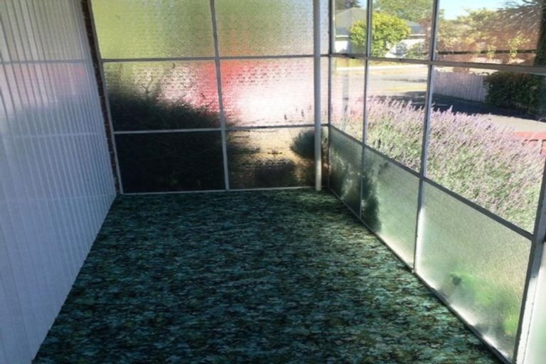 Photo of property in 2/14 Shaftesbury Street, Avonhead, Christchurch, 8042