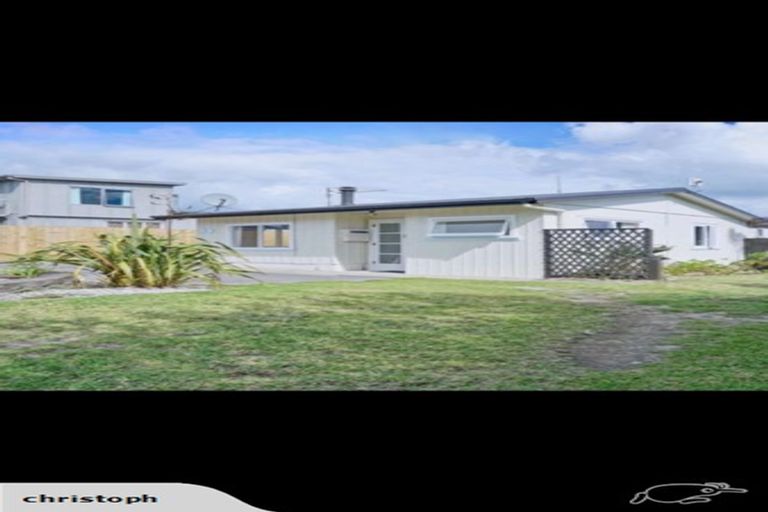 Photo of property in 110 Pukehina Parade, Pukehina, Te Puke, 3189