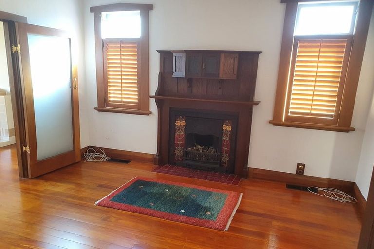 Photo of property in 10 Duders Avenue, Devonport, Auckland, 0624