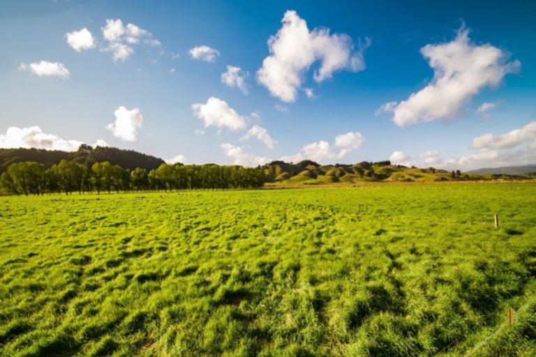 Photo of property in 401 Katherine Mansfield Drive, Blue Mountains, Upper Hutt, 5371