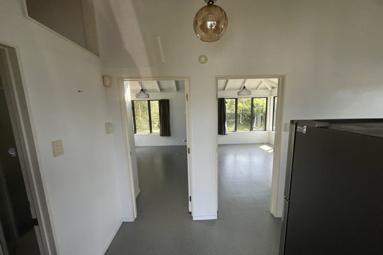 Photo of property in 58 Gladstone Road, Northcote, Auckland, 0627