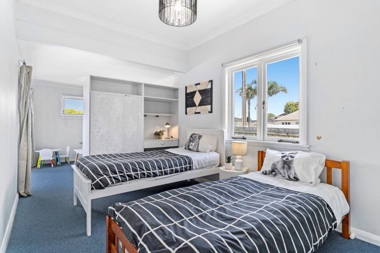 Photo of property in 464 Devonport Road, Tauranga South, Tauranga, 3112