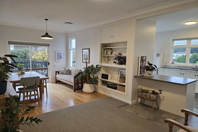 Photo of property in 79 Carrington Street, Lower Vogeltown, New Plymouth, 4310