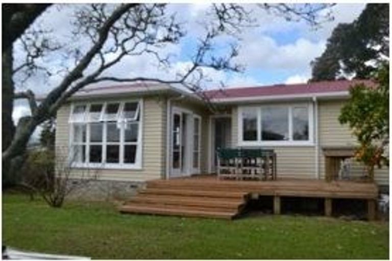 Photo of property in 26 Tapu Road, Huapai, Kumeu, 0810