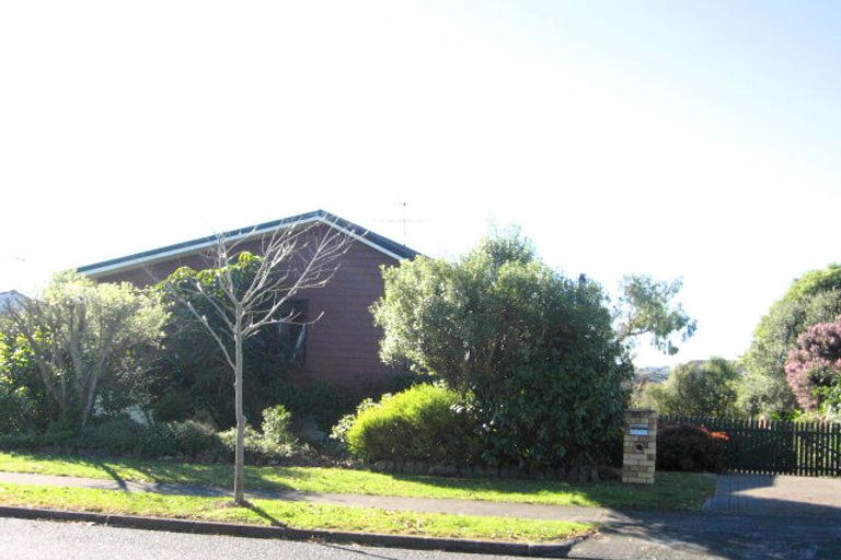 Photo of property in 20 Muirfield Street, Wattle Downs, Auckland, 2103