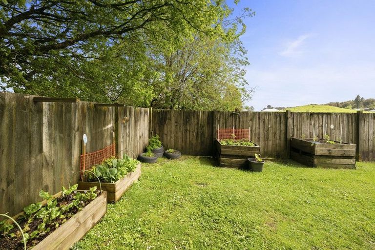 Photo of property in 15 Arahiwi Road, Mamaku, 3020