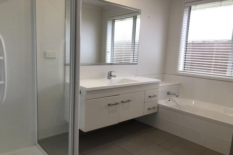 Photo of property in 15 Waitaha Place, Ruakaka, 0116