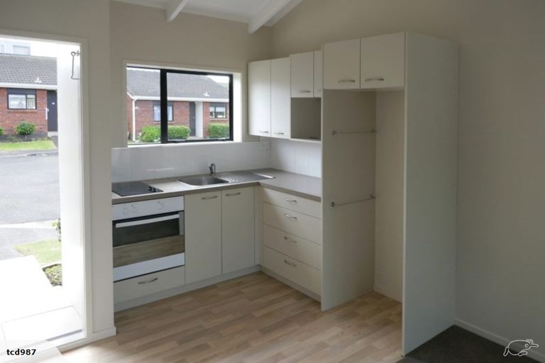 Photo of property in 3 Bellbird Place, Orewa, 0931