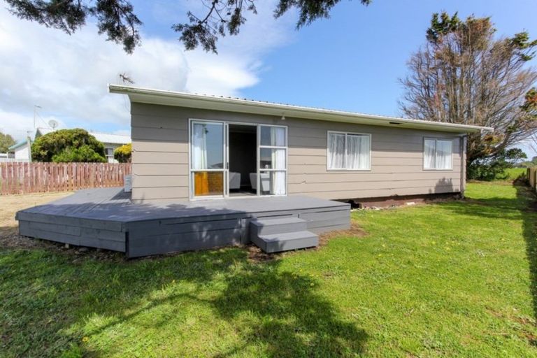 Photo of property in 99 Ranfurly Street, Waitara, 4320