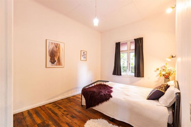 Photo of property in 7 Pirie Street, Palmerston North, 4410