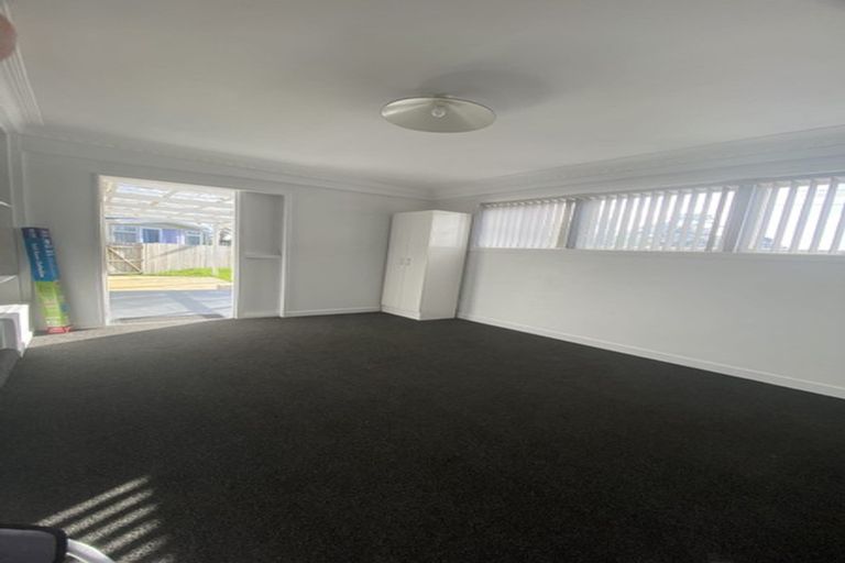 Photo of property in 161 Birkdale Road, Birkdale, Auckland, 0626