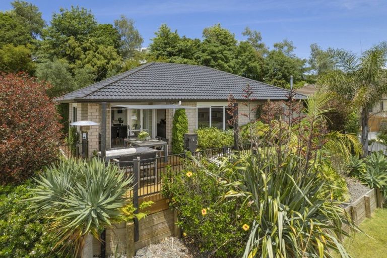 Photo of property in 35 Danny Place, Pyes Pa, Tauranga, 3112