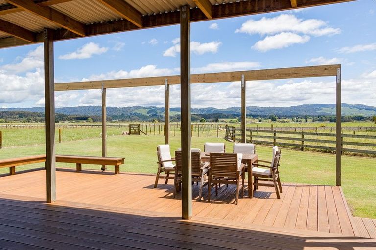 Photo of property in 348 Kawerau Road, Putauaki, Whakatane, 3192