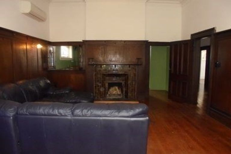 Photo of property in 7a Hawker Street, Mount Victoria, Wellington, 6011