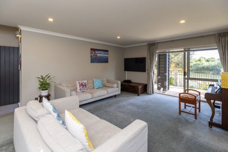 Photo of property in 7 Jade Lane, Paraparaumu, 5032