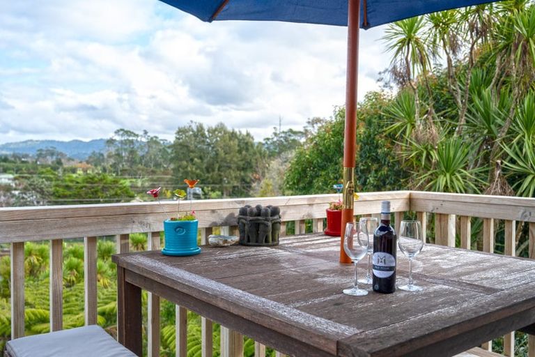 Photo of property in 57b Rangeview Road, Sunnyvale, Auckland, 0612