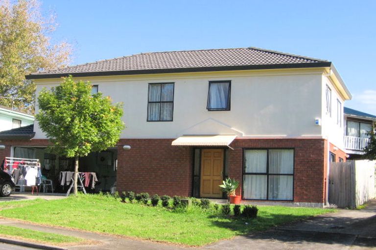 Photo of property in 1/3 Eterna Place, Clover Park, Auckland, 2019
