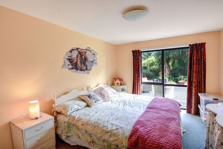 Photo of property in 37 Mckendry Road, Woodside, Outram, 9074